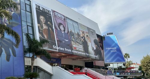 写真　MIPCOM会場外観（ジェトロ撮影）