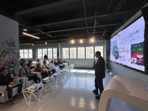 写真　ピッチの様子（ジェトロ撮影）