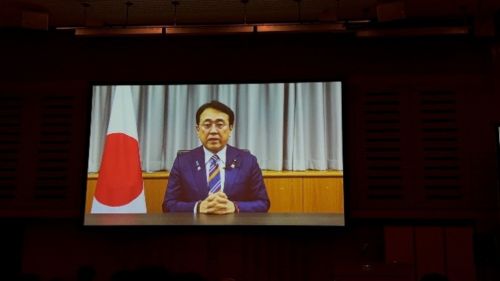 写真　赤澤経産相のビデオメッセージ（ジェトロ撮影）