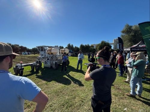 写真　デモ会場の様子（ジェトロ撮影）