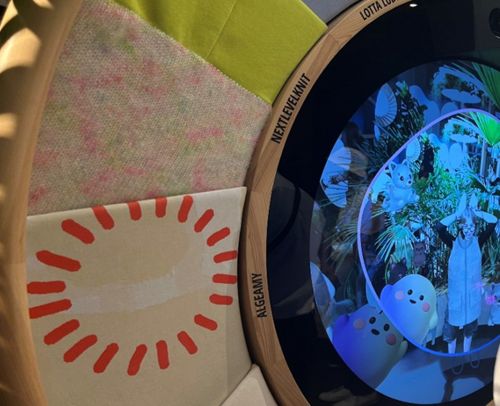 写真　循環型ファッション生地に関する展示（ジェトロ撮影）