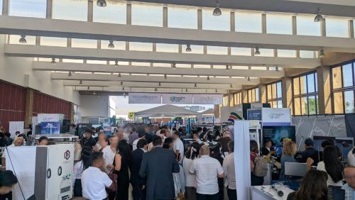写真　フォーラムに併設された技術展示会「InnovaFest」会場（ジェトロ撮影）
