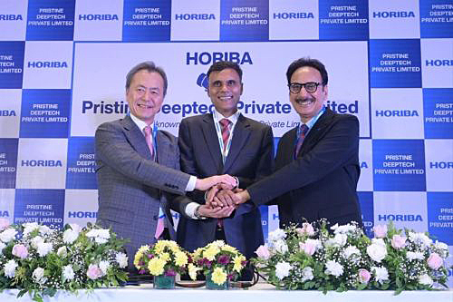 写真　記念式典の様子（ホリバ・インド提供）