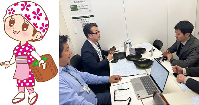 写真　（左）宇治森徳の「かおりちゃん」（同社提供）、（右）抹茶の芳醇な香り漂う商談（ジェトロ撮影）