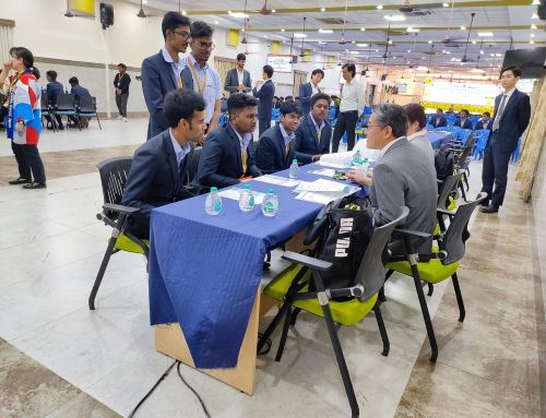 写真　参加企業と学生の交流の様子（ジェトロ撮影）