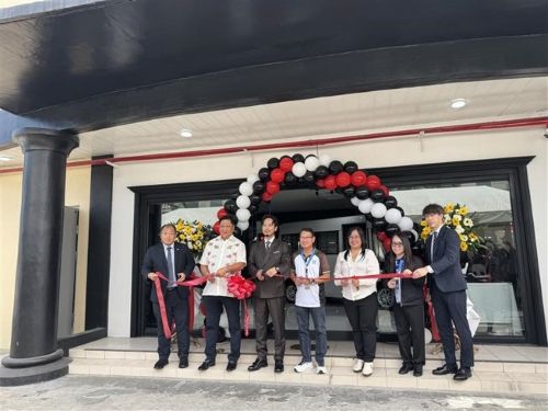 写真　新工場のオープニングセレモニー（ジェトロ撮影）