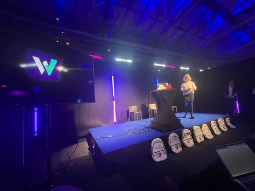 写真　ソーシャルメディアプラットフォーム「W」立ち上げイベントの様子（ジェトロ撮影）