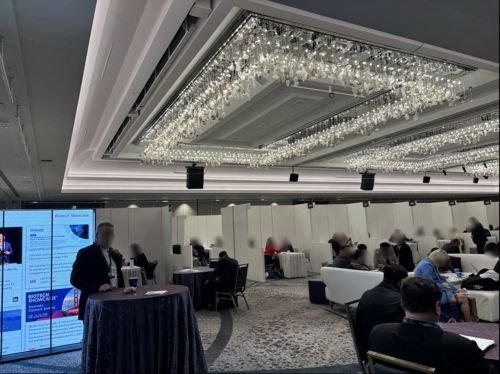 写真　会場内パートナリング面談ブースの様子（ジェトロ撮影）