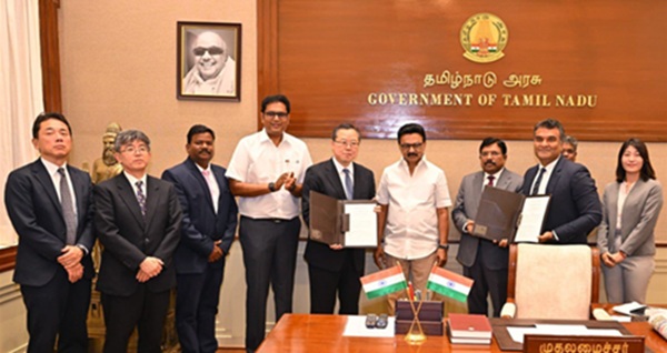 写真　署名式の様子（TN州政府投資誘致機関ガイダンス提供）