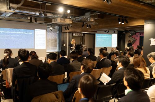 写真　Japan Entry Acceleration Program（JEAP）デモデイでのStemSightによるピッチ（ジェトロ撮影）