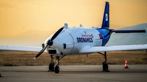 写真　ドロナミクスのUAV（同社提供）