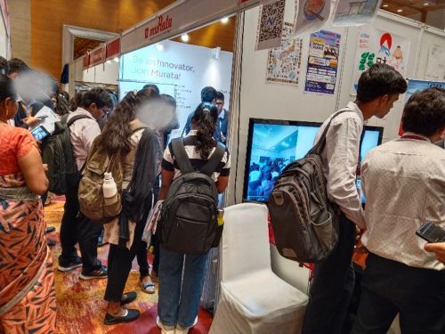 写真　ジョブフェア開催風景（ジェトロ撮影）