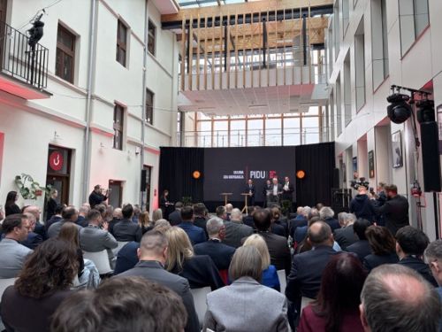 写真　ポーランド・デュアルユース商工会議所の設立式（ジェトロ撮影）