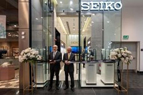 写真　オープニングセレモニーの様子（エルアラビーグループ提供）