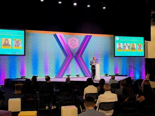 写真　リバースピッチイベントの様子（ジェトロ撮影）