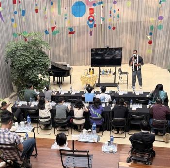 写真　日本産蒸留酒の魅力を伝えるマスタークラス（ジェトロ撮影）
