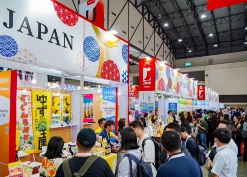 写真　盛況なジャパンパビリオンの様子（ジェトロ撮影）