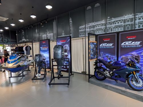 写真　ショールームには幅広い製品ラインアップが展示される（ジェトロ撮影）