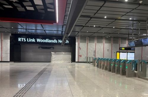 写真　RTSリンクはシンガポール側のウッドランド・ノース駅の地下で、既存のMRTトムソン・イーストコースト線にシームレスに乗り換えができる（ジェトロ撮影）